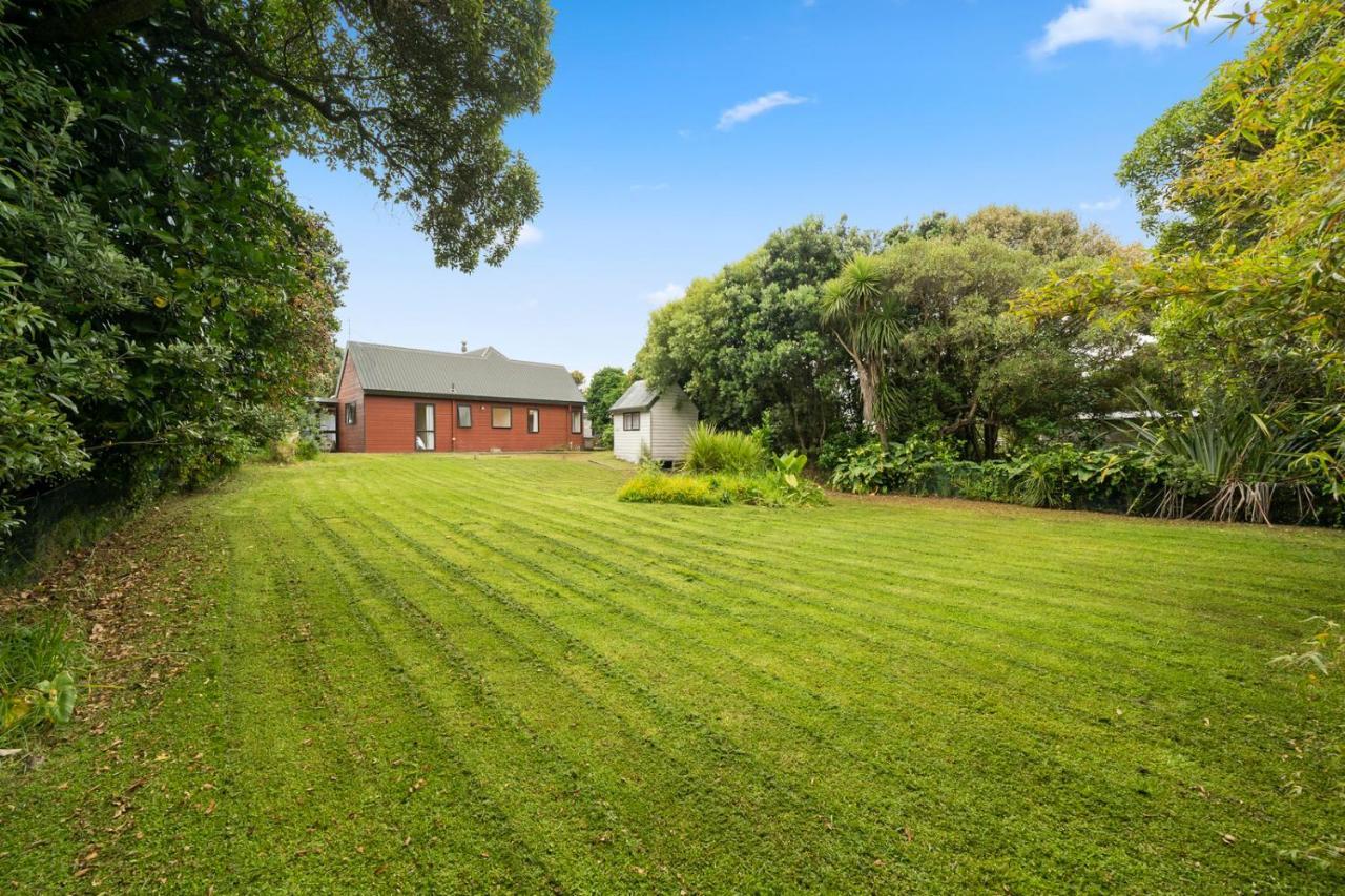 Wharerata - Otaki Beach Holiday Home Exterior foto